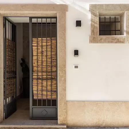 The White Loft Apartment Avola