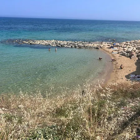 The White Loft Apartment *